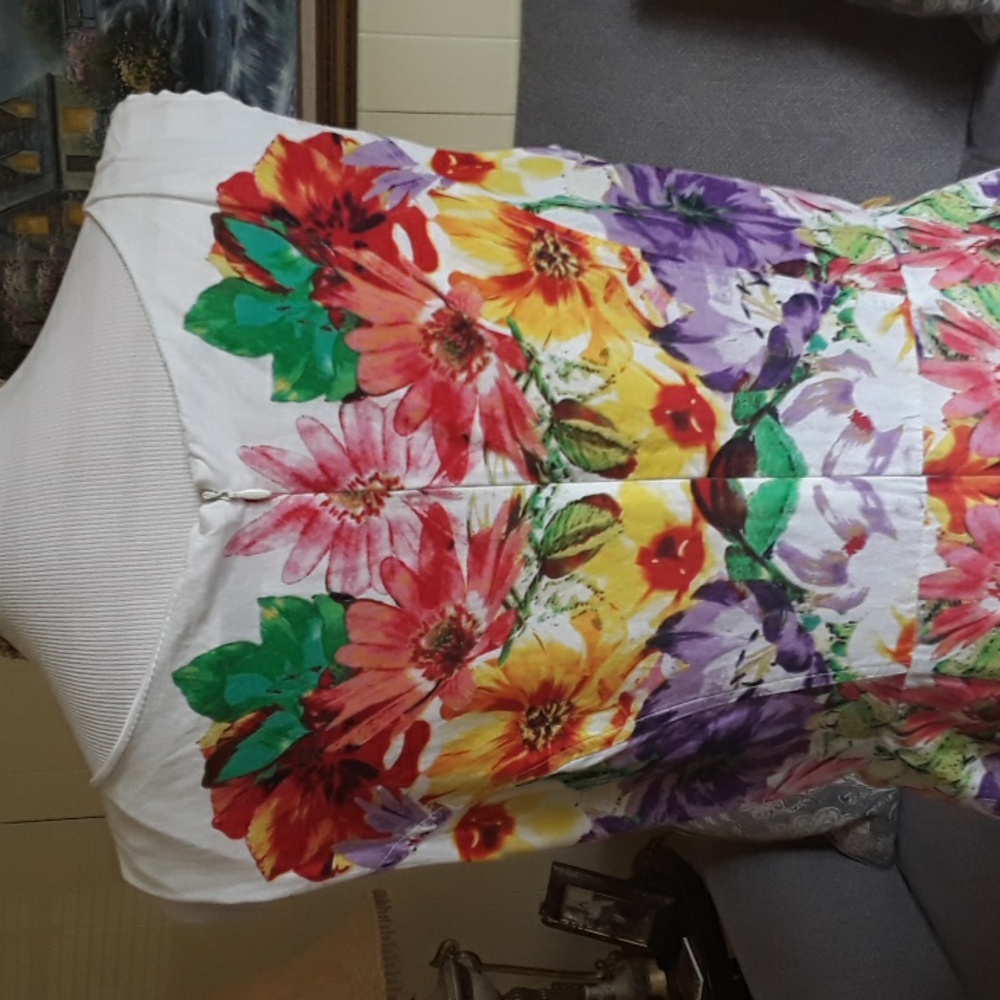 Robbie Bee Dress fit and flare floral sleeveless sz.10 - Picture 3 of 5